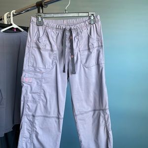 Wonder Wink flex scrub set